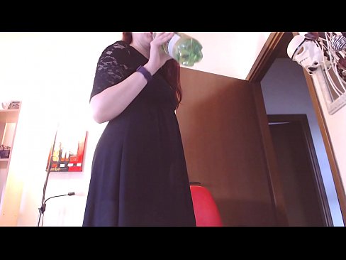 ❤️ Un esclau sotmès a qui li encanten les calces brutes i delicioses es veu obligat a masturbar-se després de veure aquest vídeo! ❤️ Porno preciós a nosaltres ca.mysexgamer.ru ☑