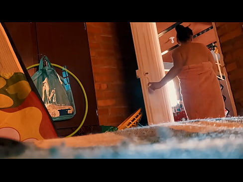 ❤️ El meu oncle em segueix a la dutxa, em fot mentre em ducho. ❤️ Porno preciós a nosaltres ca.mysexgamer.ru ☑